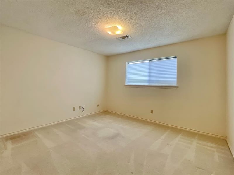 9931 Chimney Hill Lane, Dallas TX 75243 - Photo 22