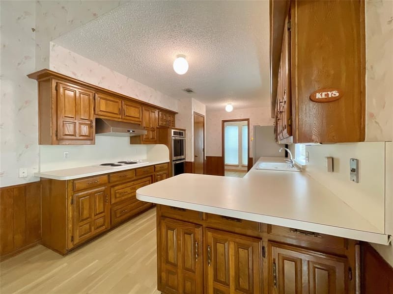 9931 Chimney Hill Lane, Dallas TX 75243 - Photo 14