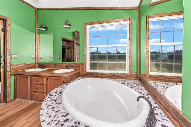 197 County Road 3382, Paradise TX 76073 - Photo 16
