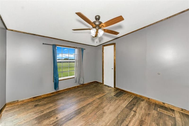 197 County Road 3382, Paradise TX 76073 - Photo 7