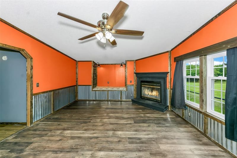197 County Road 3382, Paradise TX 76073 - Photo 3