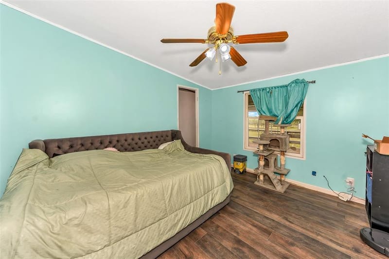 197 County Road 3382, Paradise TX 76073 - Photo 8