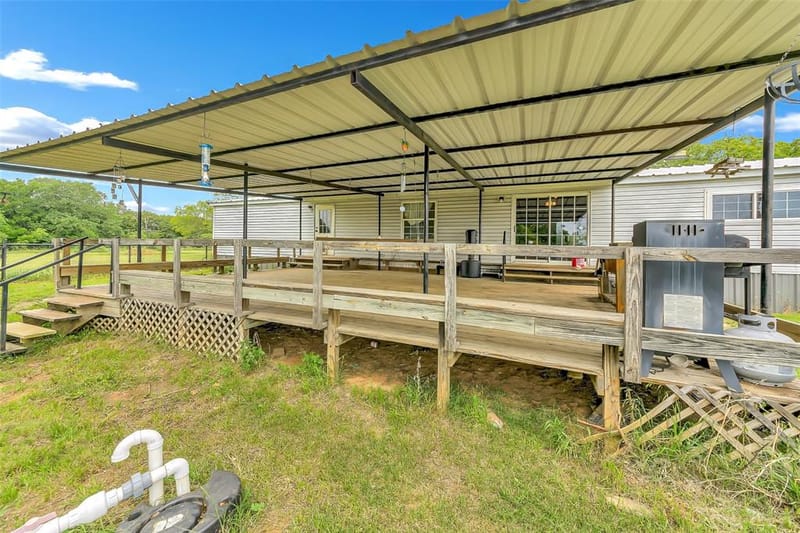 197 County Road 3382, Paradise TX 76073 - Photo 25