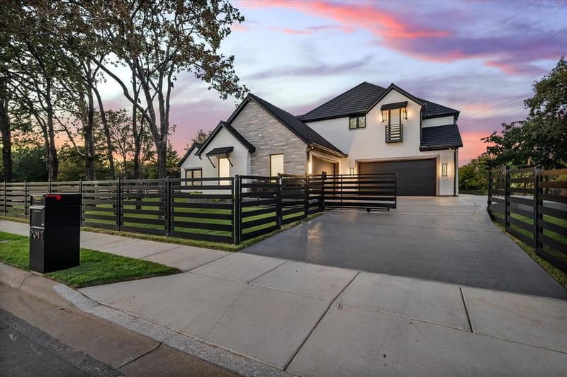 9017 Rumfield Road, North Richland Hills TX 76182