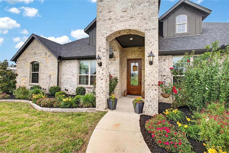 1705 S Fm 1752, Savoy TX 75479 - Photo 3
