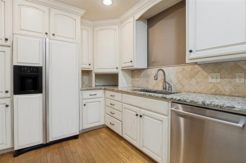 1411 Clubview Court, Arlington TX 76013 - Photo 14