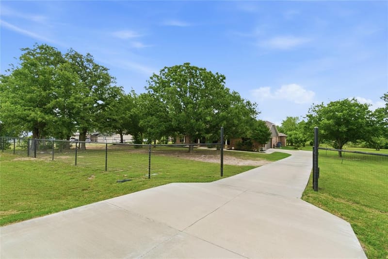 108 La Arroya Drive, Weatherford TX 76088 - Photo 36