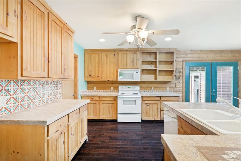 2700 Harwell Lake Road, Weatherford TX 76088 - Photo 10