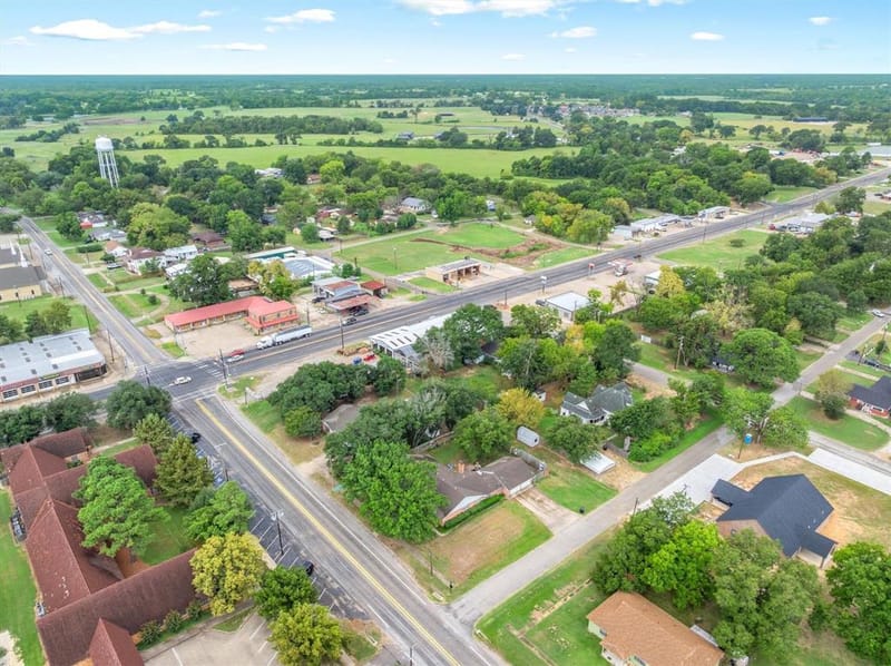 202 S Houston Street, Edgewood TX 75117 - Photo 8