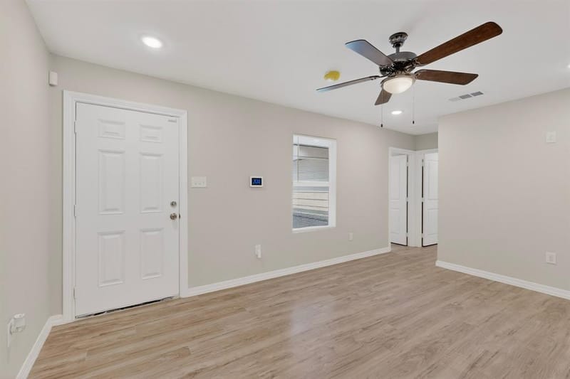 3047 Marjorie Avenue, Dallas TX 75216 - Photo 11
