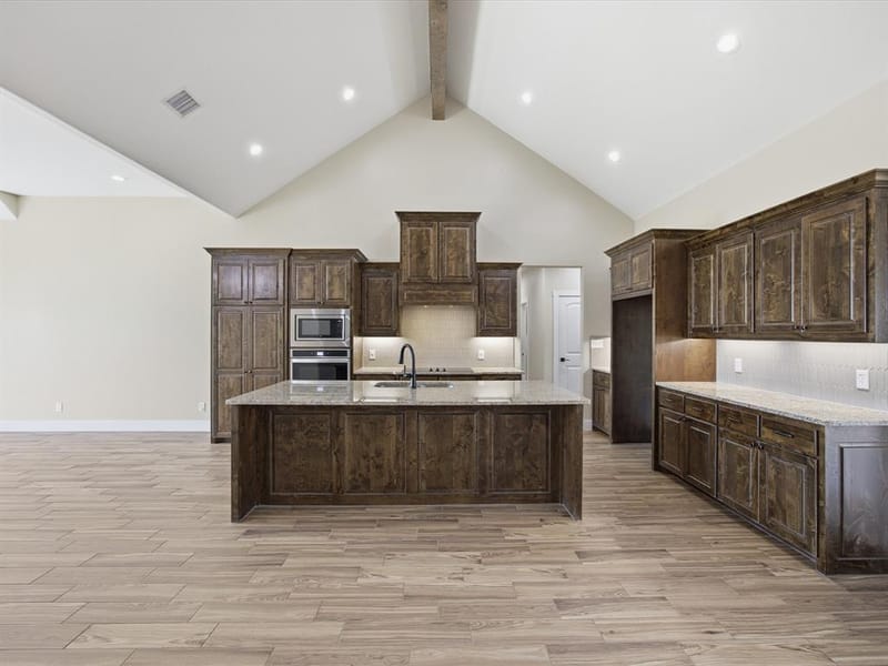 105 Carls Court, Boyd TX 76023 - Photo 7