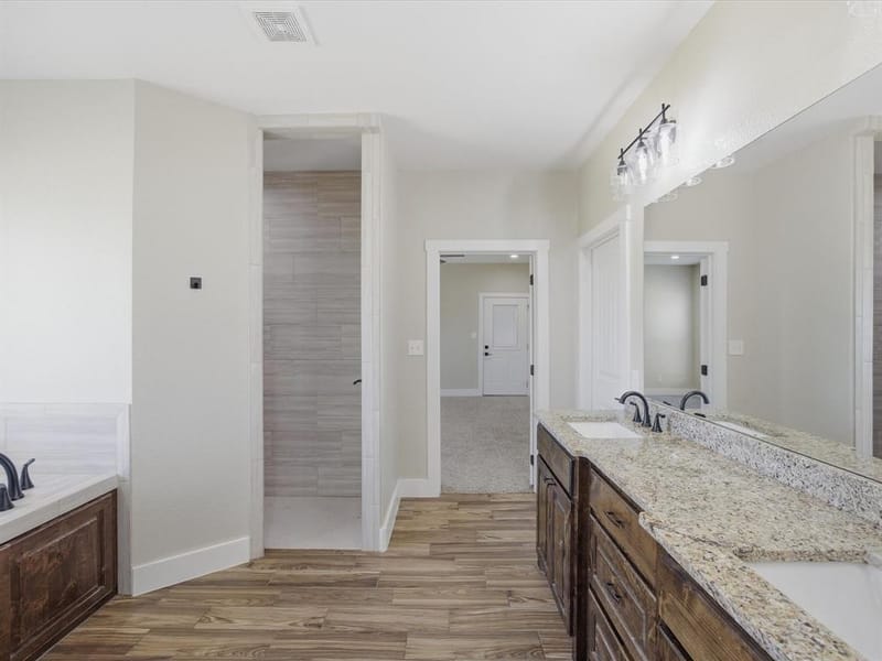 105 Carls Court, Boyd TX 76023 - Photo 20