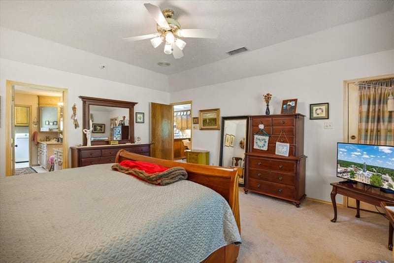 3808 Fairway Drive, Granbury TX 76049 - Photo 16