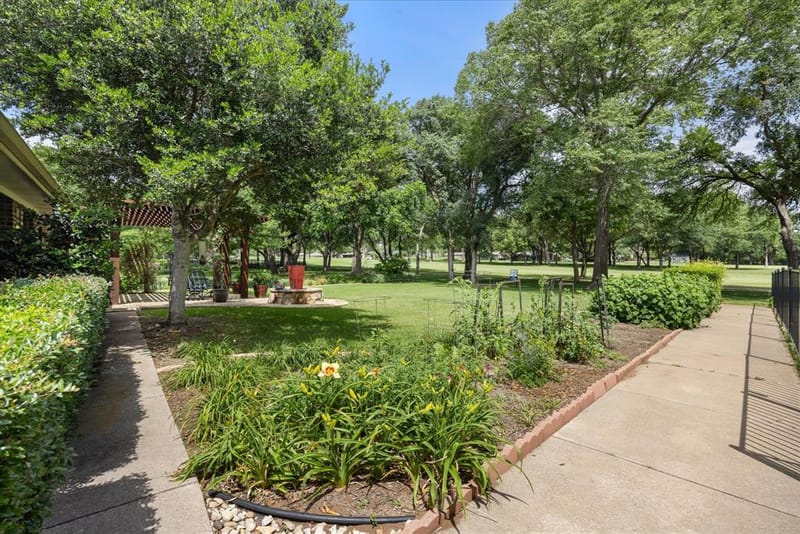 3808 Fairway Drive, Granbury TX 76049 - Photo 33