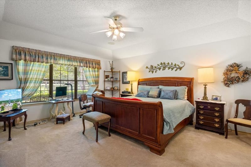 3808 Fairway Drive, Granbury TX 76049 - Photo 15