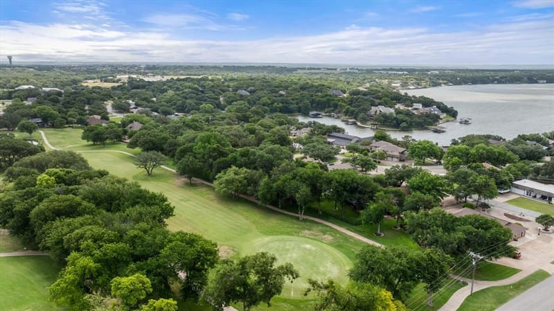 3808 Fairway Drive, Granbury TX 76049 - Photo 35