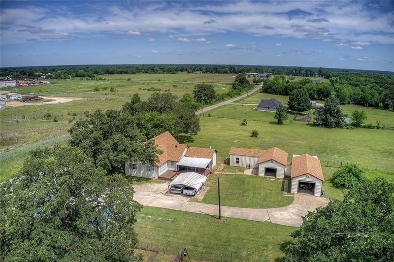 346 County Road 3501, Sulphur Springs TX 75482 - Photo 39