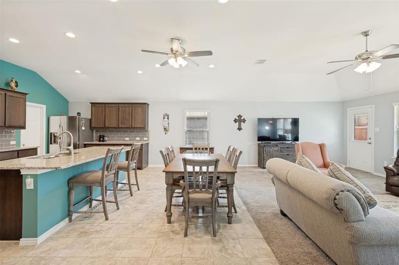 3905 Bridle Path Lane, Sanger TX 76266 - Photo 7