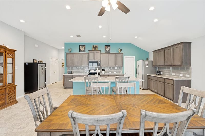3905 Bridle Path Lane, Sanger TX 76266 - Photo 9