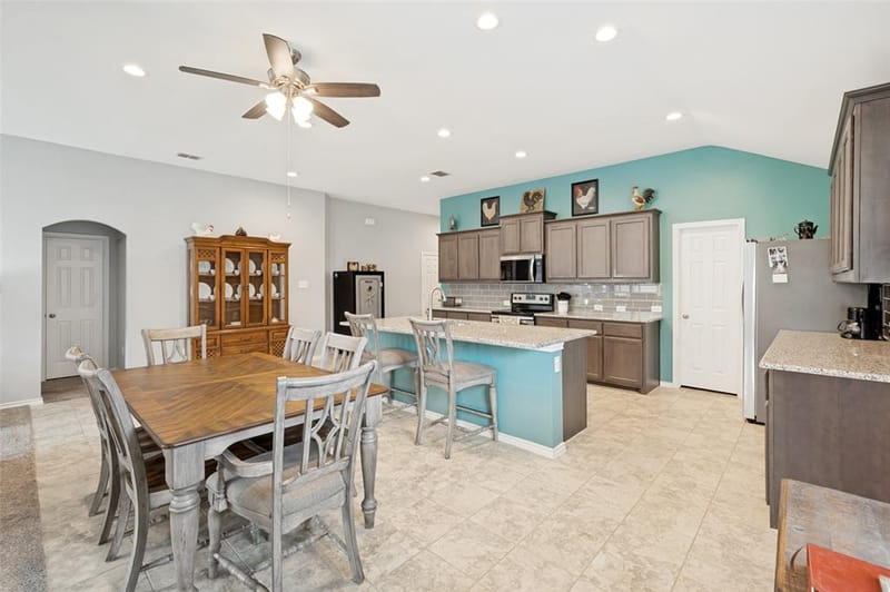 3905 Bridle Path Lane, Sanger TX 76266 - Photo 8
