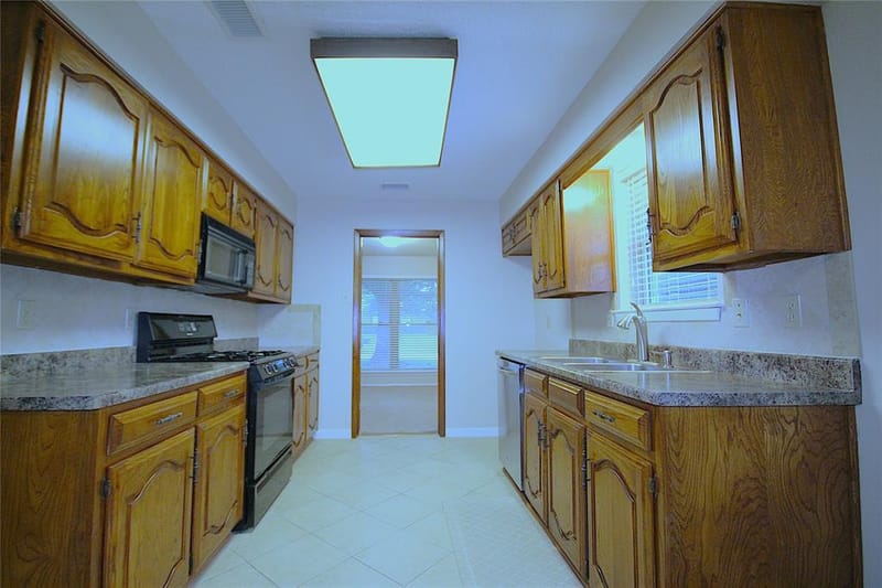 3610 Cheyenne Trail, Garland TX 75044 - Photo 9