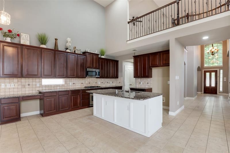11202 Monarch Drive, Frisco TX 75033 - Photo 10