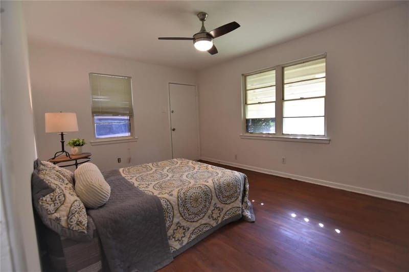 1202 Sunnyside Avenue, Cockrell Hill TX 75211 - Photo 8