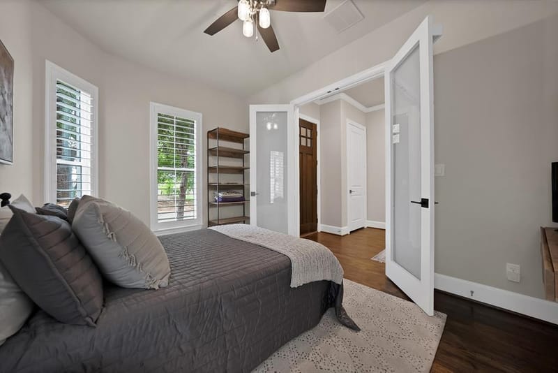 406 Mills Street, Fort Worth TX 76102 - Photo 24
