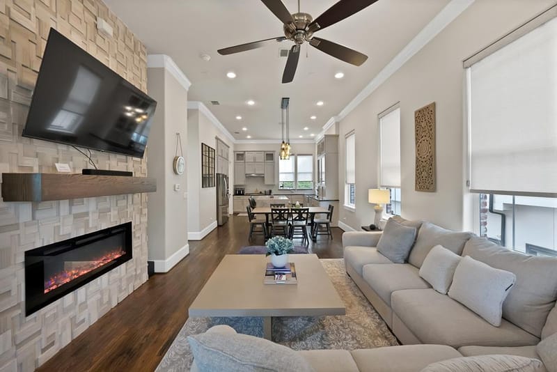 406 Mills Street, Fort Worth TX 76102 - Photo 10