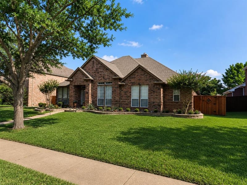 1001 Lochness Lane, Garland TX 75044 - Photo 4