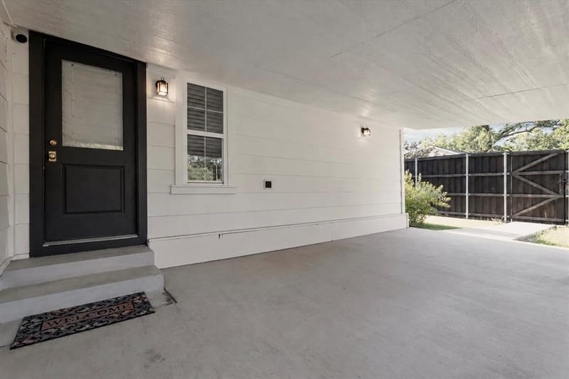 300 E Division Street, Pilot Point TX 76258 - Photo 37