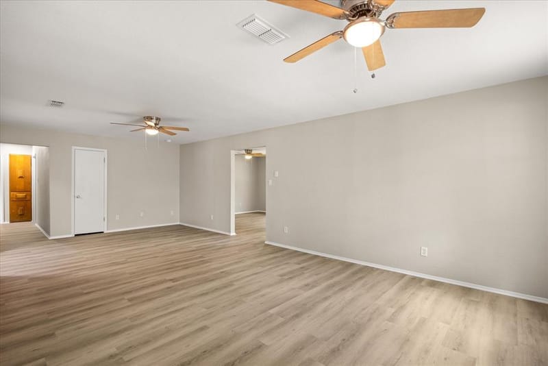606 Nancy Drive, Glen Rose TX 76043 - Photo 6