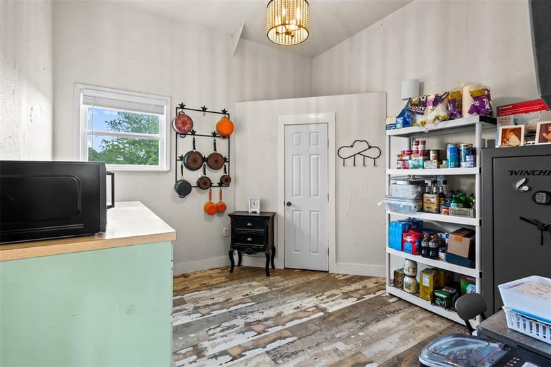 343 Meadow Lark Lane, Bowie TX 76230 - Photo 12