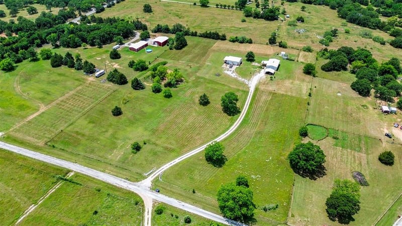 343 Meadow Lark Lane, Bowie TX 76230 - Photo 26