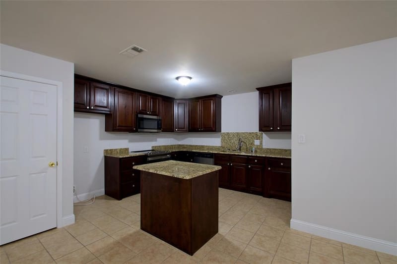 4702 Mariner Drive, Rowlett TX 75088 - Photo 5