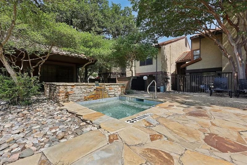 5757 E University Boulevard # 22B, Dallas TX 75206 - Photo 13