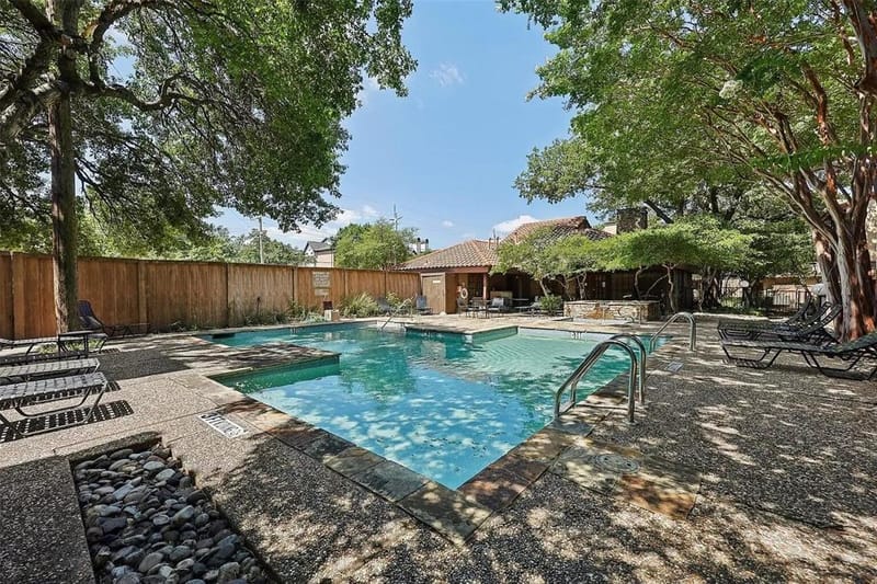 5757 E University Boulevard # 22B, Dallas TX 75206 - Photo 12