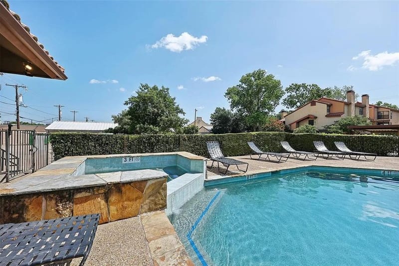 5757 E University Boulevard # 22B, Dallas TX 75206 - Photo 10