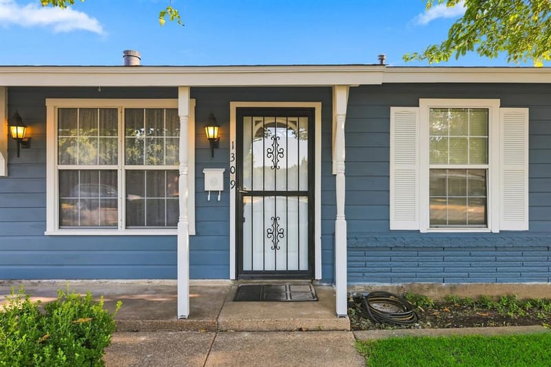 1309 De Ridder Avenue, Fort Worth TX 76106 - Photo 4
