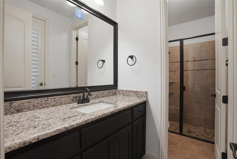 715 Simmons Road, Double Oak TX 75077 - Photo 26