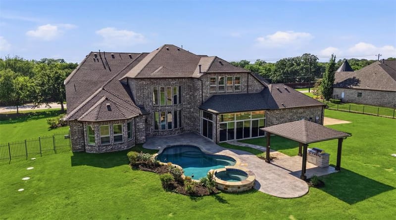 715 Simmons Road, Double Oak TX 75077 - Photo 4