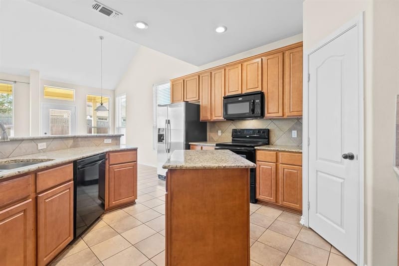 6679 Lacebark Circle, Tyler TX 75703 - Photo 10