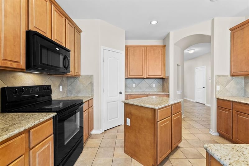6679 Lacebark Circle, Tyler TX 75703 - Photo 11