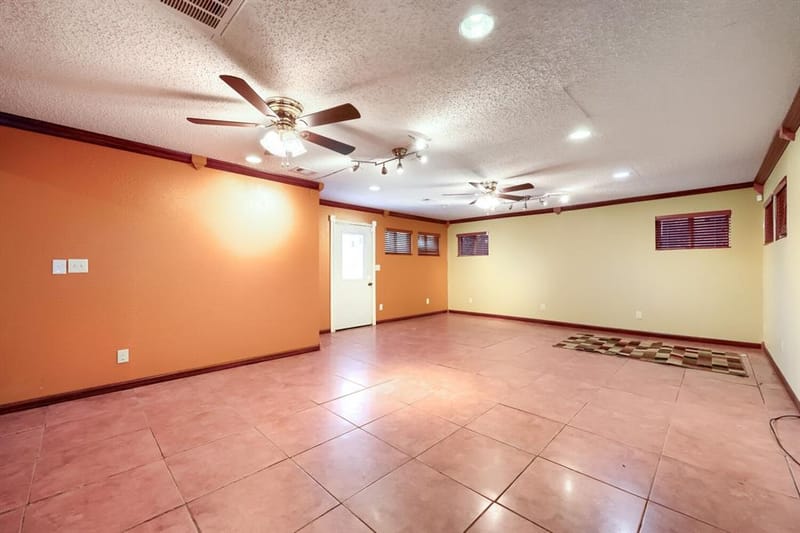 9324 Teagarden Road, Dallas TX 75217 - Photo 4