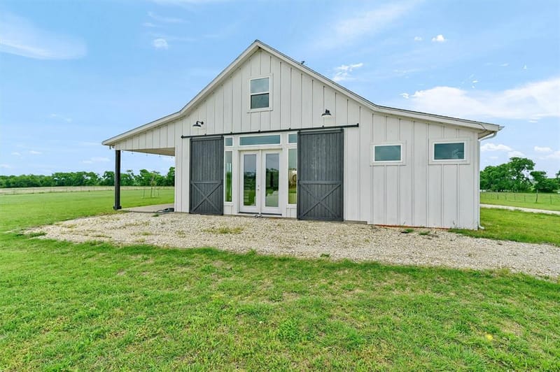 5235 Fm 1752 S, Whitewright TX 75491 - Photo 3