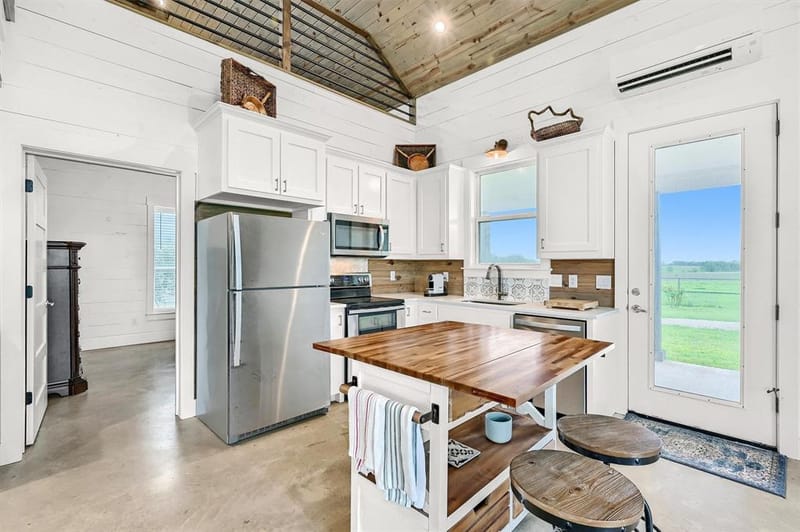 5235 Fm 1752 S, Whitewright TX 75491 - Photo 8