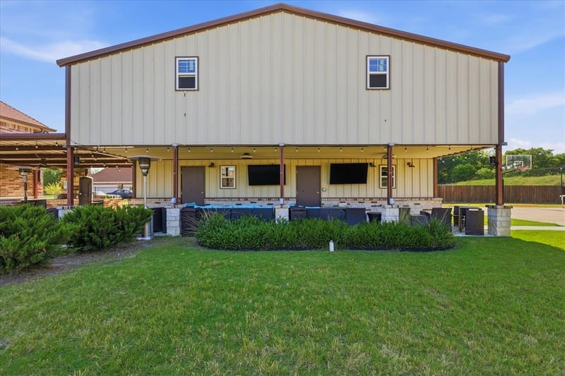 2056 Willow Bend Drive, Oak Leaf TX 75154 - Photo 32