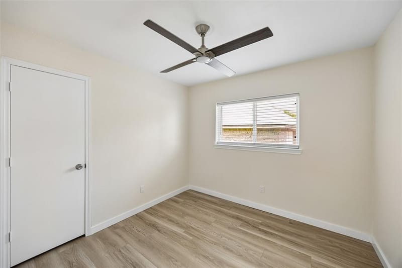 2035 Sancerre Lane, Carrollton TX 75007 - Photo 20