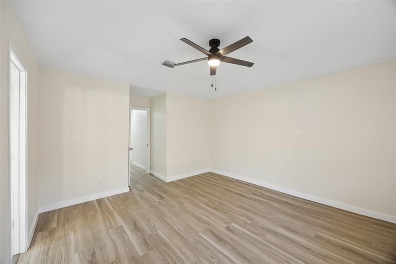 2035 Sancerre Lane, Carrollton TX 75007 - Photo 14