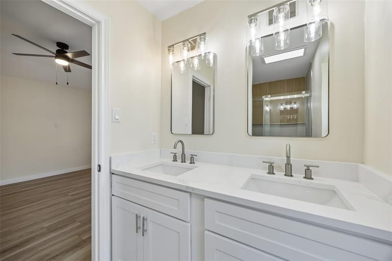 2035 Sancerre Lane, Carrollton TX 75007 - Photo 18